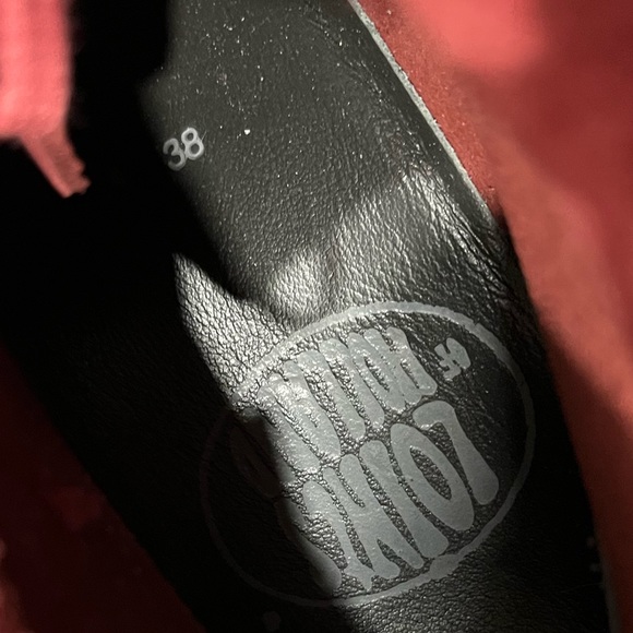 Loints of Holland Rosa lipstick red ankle bootie - Picture 14 of 15